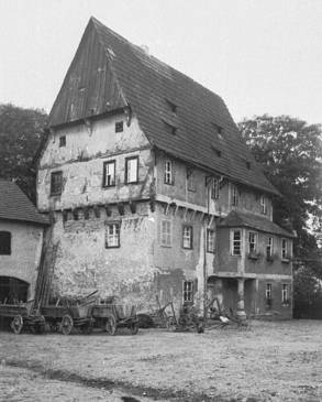 herrenhaus1933.jpg